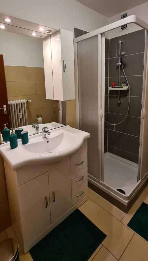 Ferienwohnung Am Waldsee Mit Schwimmbad Gernsbach Esterno foto