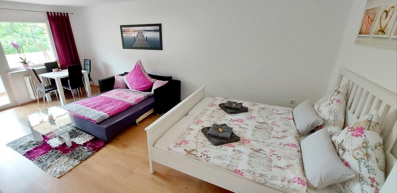 Ferienwohnung Am Waldsee Mit Schwimmbad Gernsbach Esterno foto